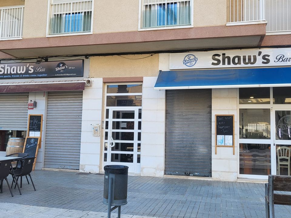 Erhvervsejendom i La Marina, Alicante - foto 2